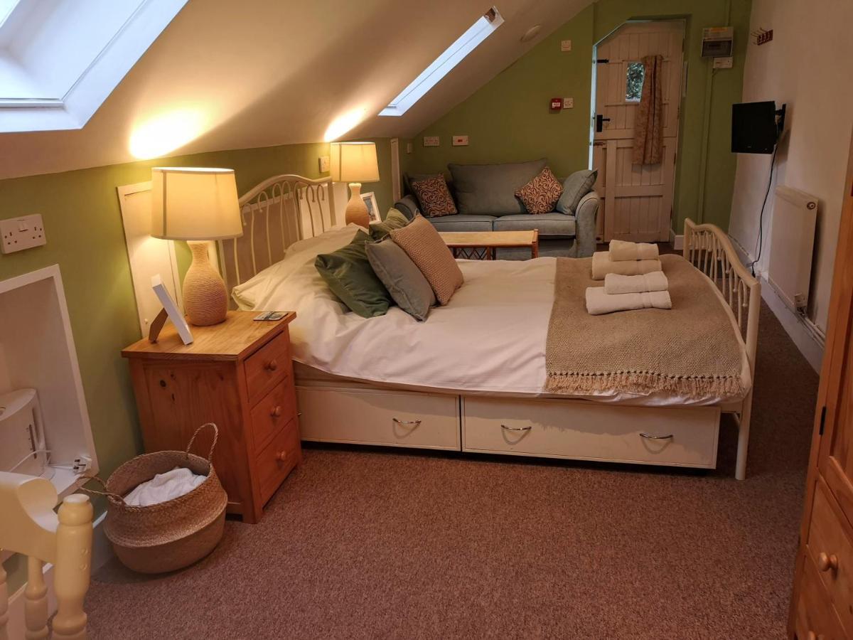 Kersbrook Guest Accommodation Lyme Regis Exterior foto
