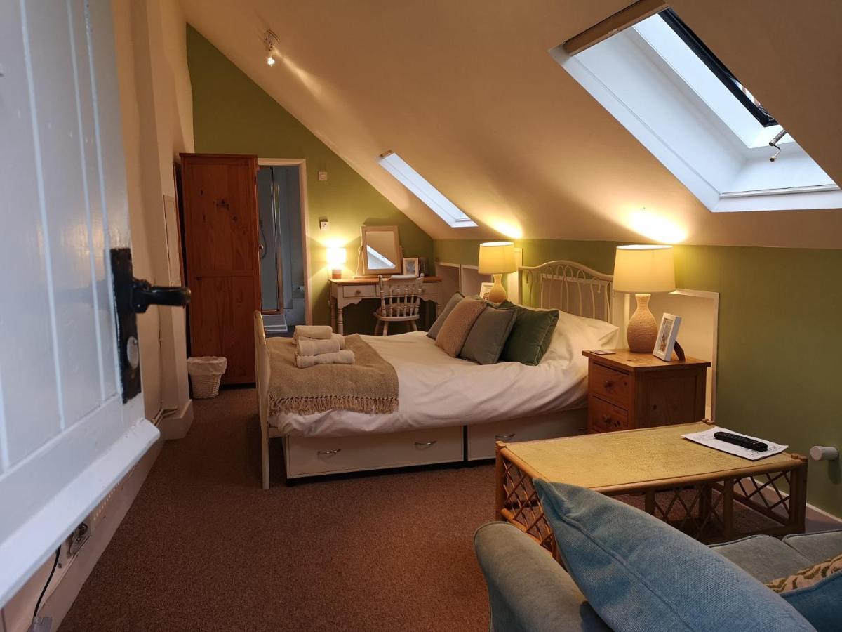 Kersbrook Guest Accommodation Lyme Regis Exterior foto
