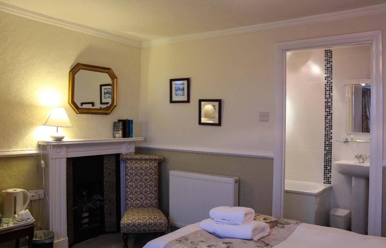 Kersbrook Guest Accommodation Lyme Regis Exterior foto