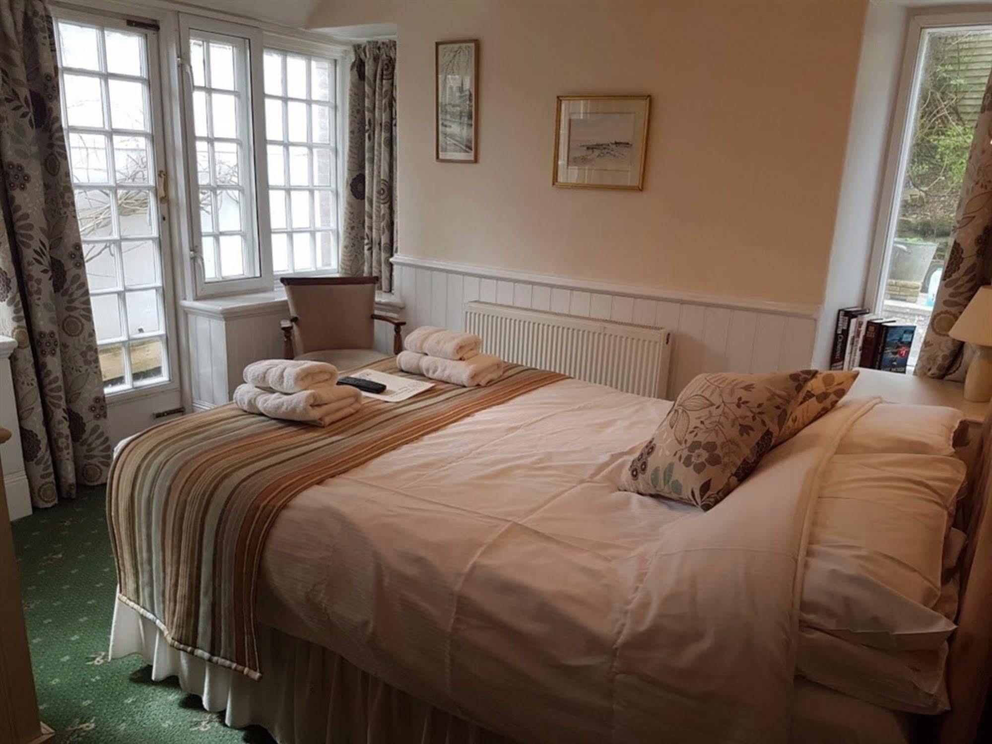 Kersbrook Guest Accommodation Lyme Regis Exterior foto